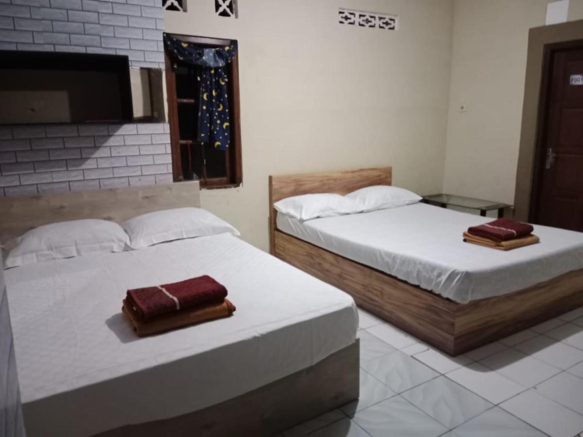 Penginapan Rudi Syariah Bantul Buitenkant foto