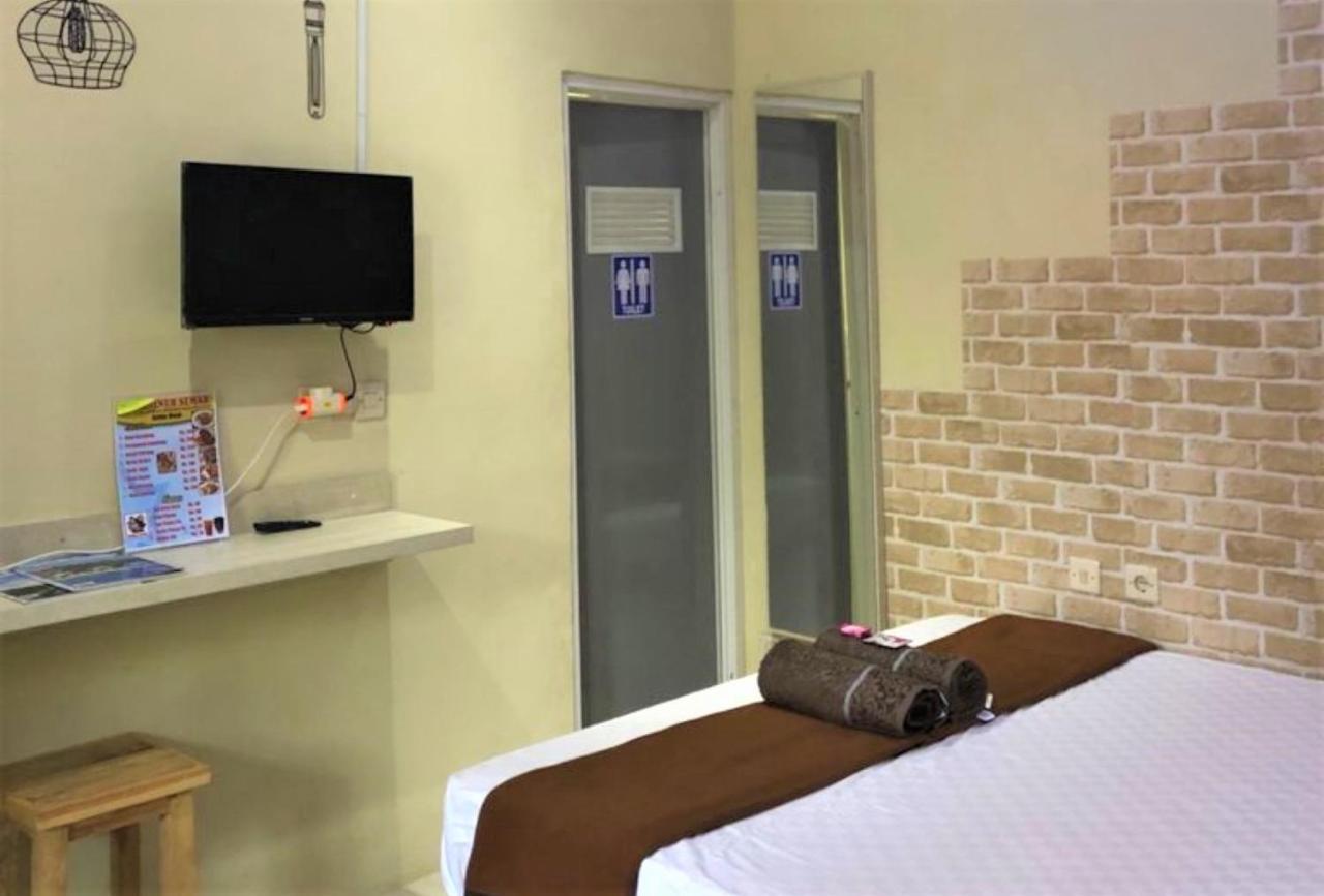 Penginapan Rudi Syariah Bantul Buitenkant foto